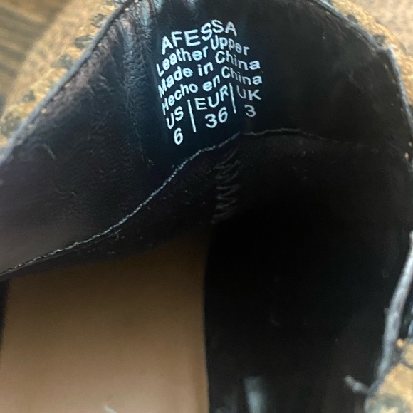 Crown Vintage Leopard bootie - Picture 6 of 7